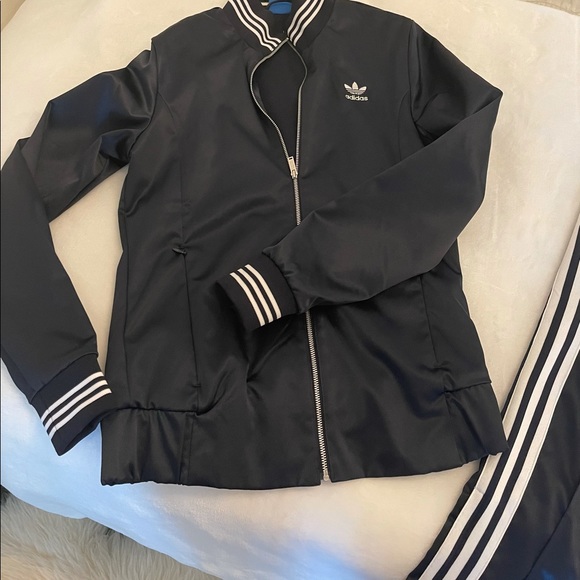 ADIDAS matching set - Picture 4 of 4